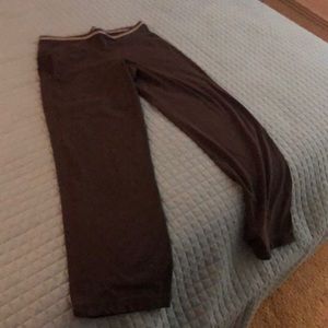 Simple workout pants chocolate brown